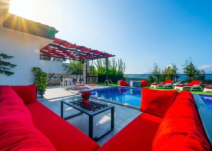 Uezuemlue 2 Bedroom Secluded With Private Pool Hot Tub * Kalkan